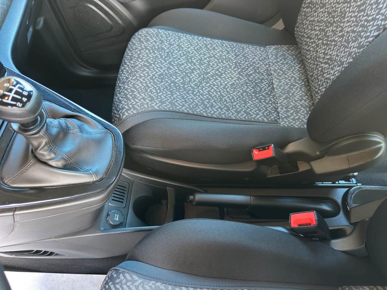 Lancia Ypsilon 1.0 FireFly 5 porte S&S Hybrid Ecochic Silver