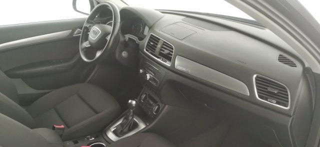 AUDI Q3 40 TFSI quattro S tronic Business Advanced
