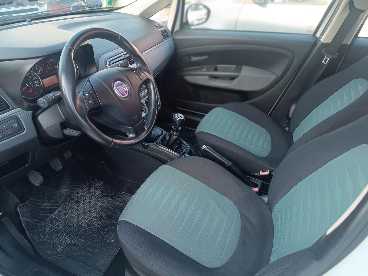 FIAT GRANDE PUNTO 1.4 METANO DI SERIE NEOPATENTATI