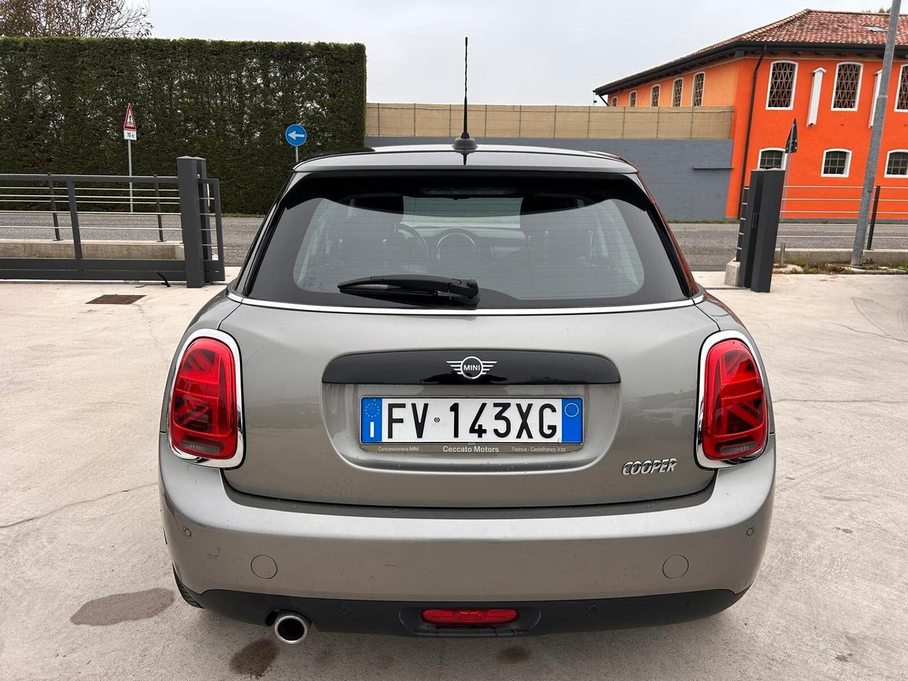Mini 1.5 Cooper Hype Automatica 5 porte