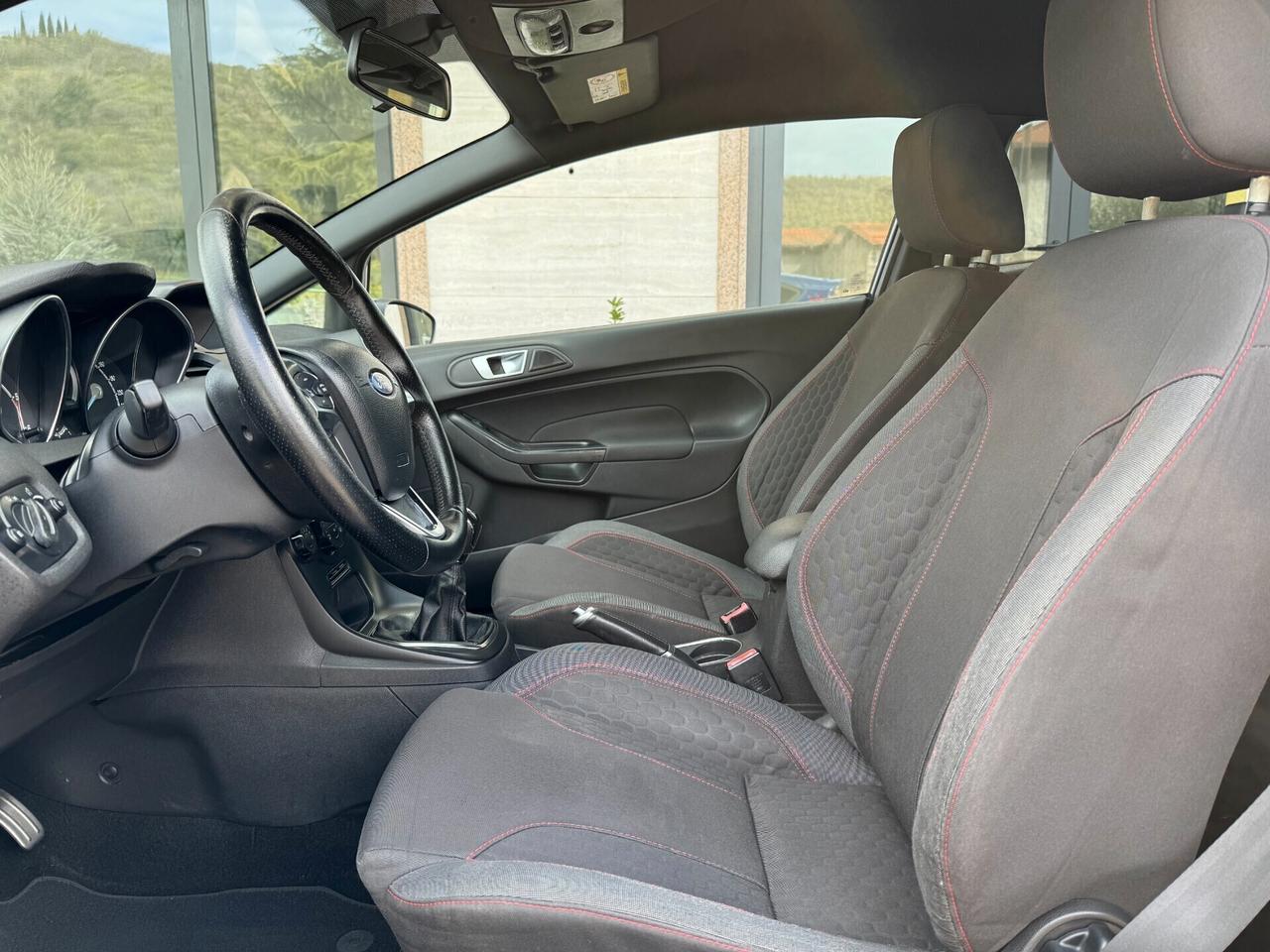 Ford Fiesta 1.5 TDCi 75CV 3 porte ST-Line