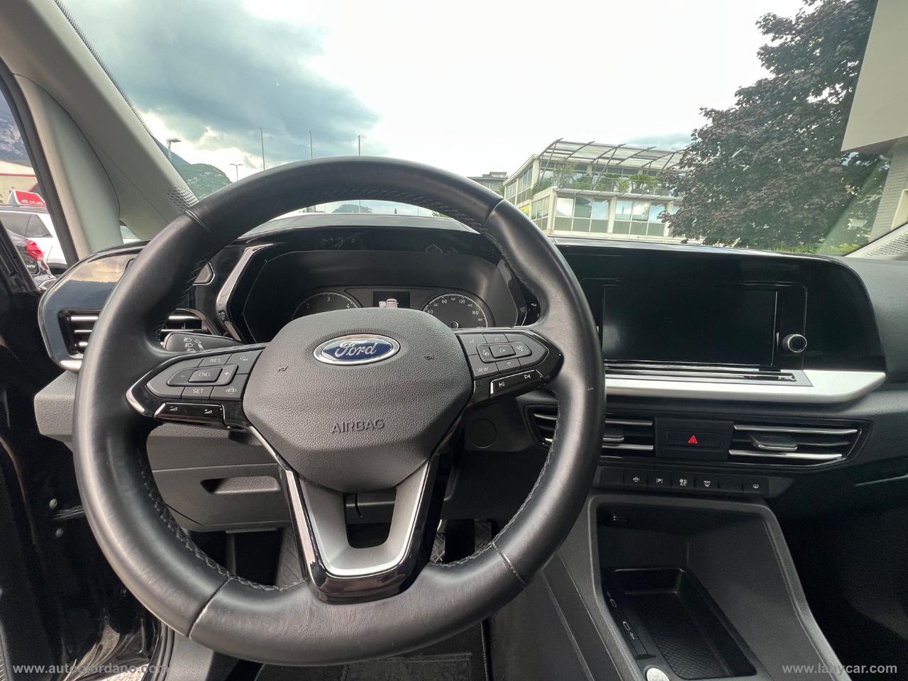 FORD Gr.Tourneo Connect 2.0 122 aut. Tit.