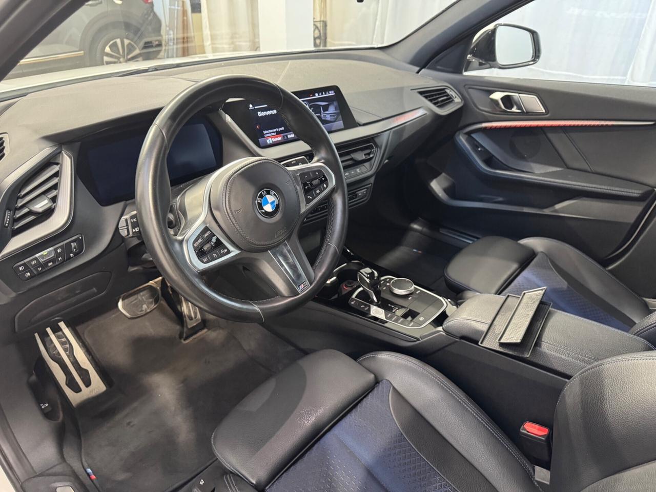 Bmw 118 118i 5p. Msport