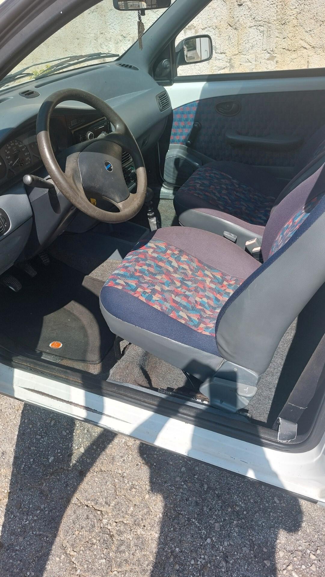 Fiat Strada 1.9 diesel Pick-up