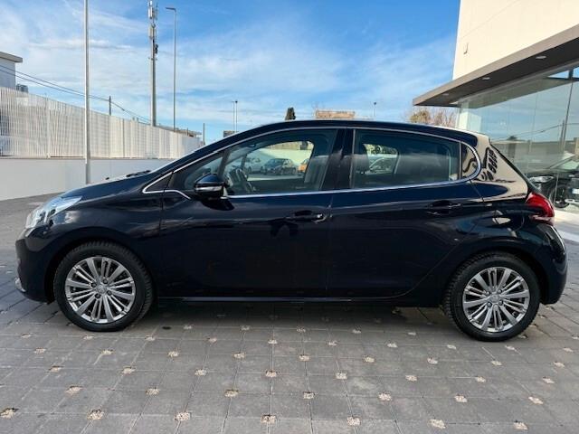 Peugeot 208 PureTech 82 5 porte Allure 2019