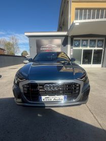 Audi Q8 55 TFSI quattro tiptronic Sport