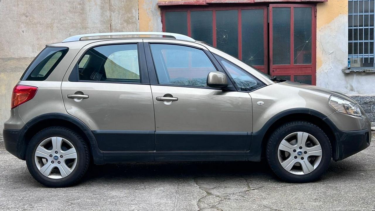 Fiat Sedici 1.6 16V 4x4 Dynamic * 73.000 KM