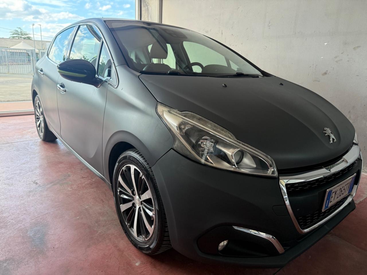 Peugeot 208 PureTech 82 5 porte Allure serie limitata