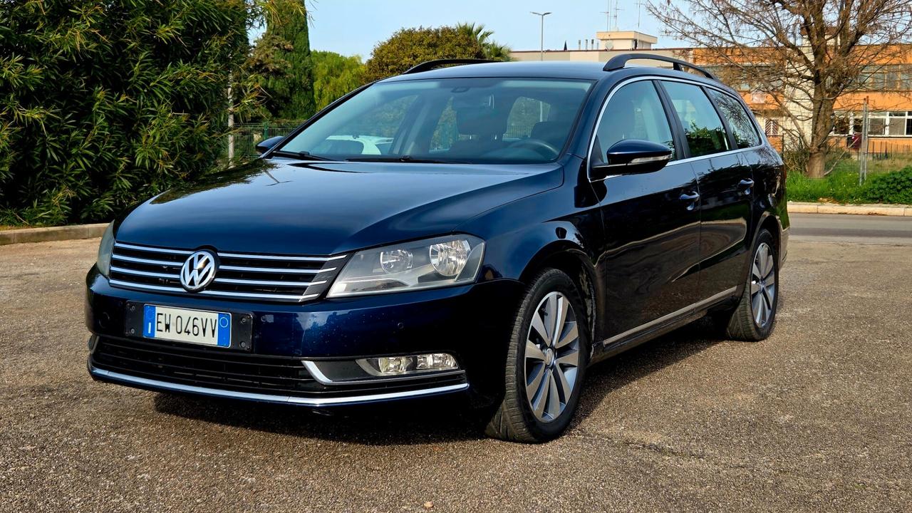 Volkswagen Passat Var. 1.6 TDI BlueMotion Tech. Navi