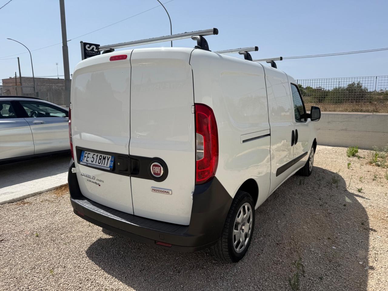 FIAT DOBLÒ MAXI 1.6 MJT 105cv Cargo MAXI Lamier 2 posti Autocarro IVA ESPOSTA