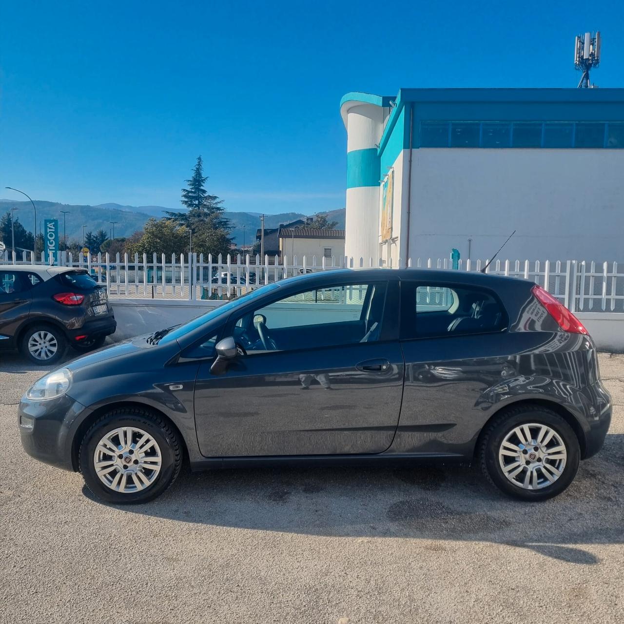 Fiat Punto 1.3 MJT II 75 CV 3 porte Lounge
