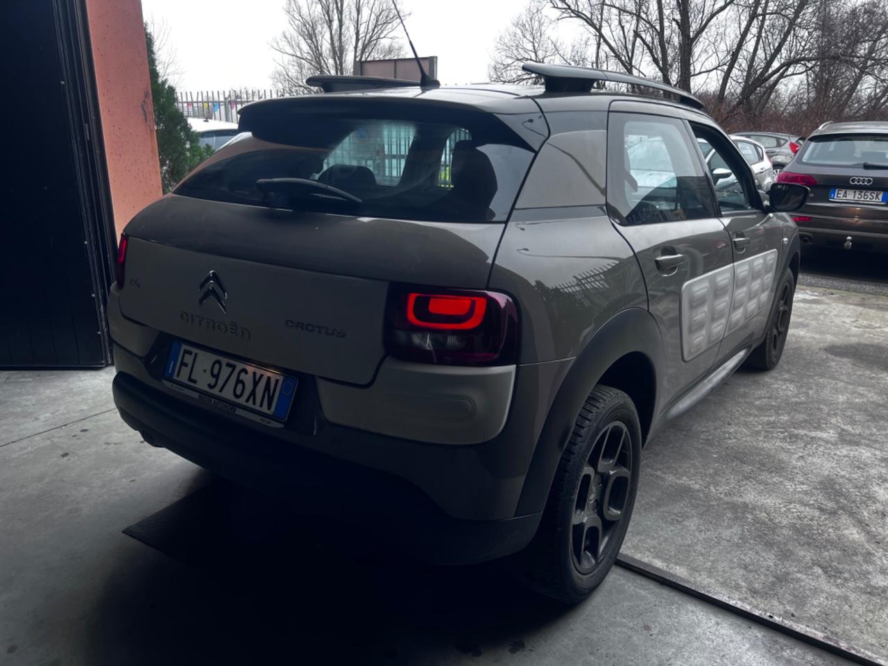 Citroen C4 Cactus PureTech 75 Feel tetto navi telecamera