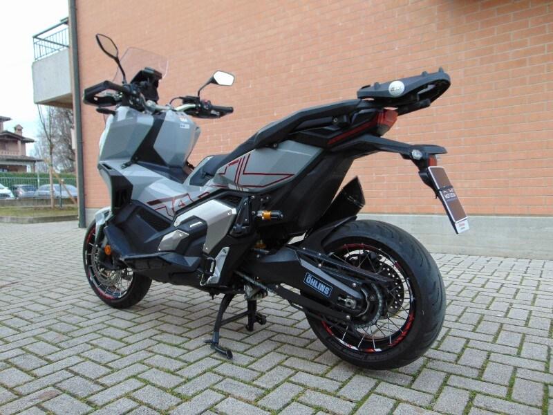 Honda X-ADV 750 ABS DCT