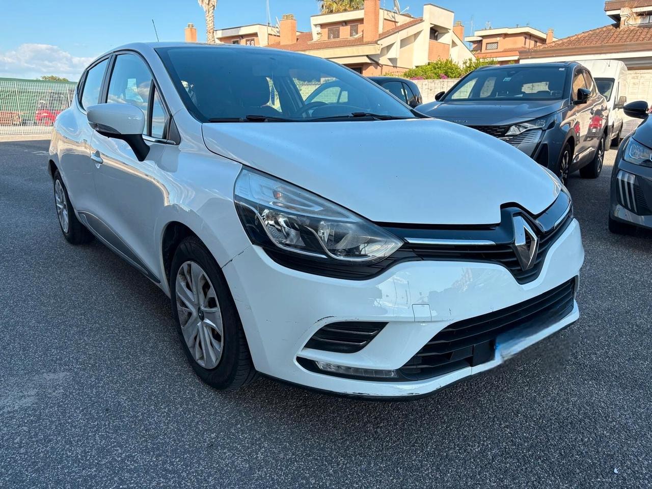 Renault Clio 1.2 75CV 5 porte Life