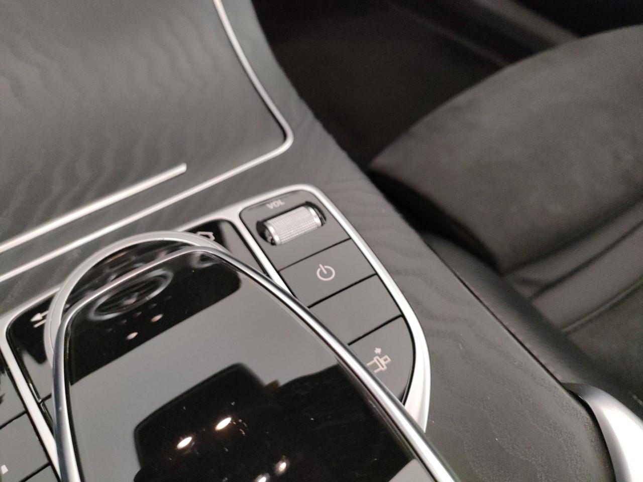 Mercedes-Benz C Coupe 200 mhev (eq-boost) Premium Plus auto