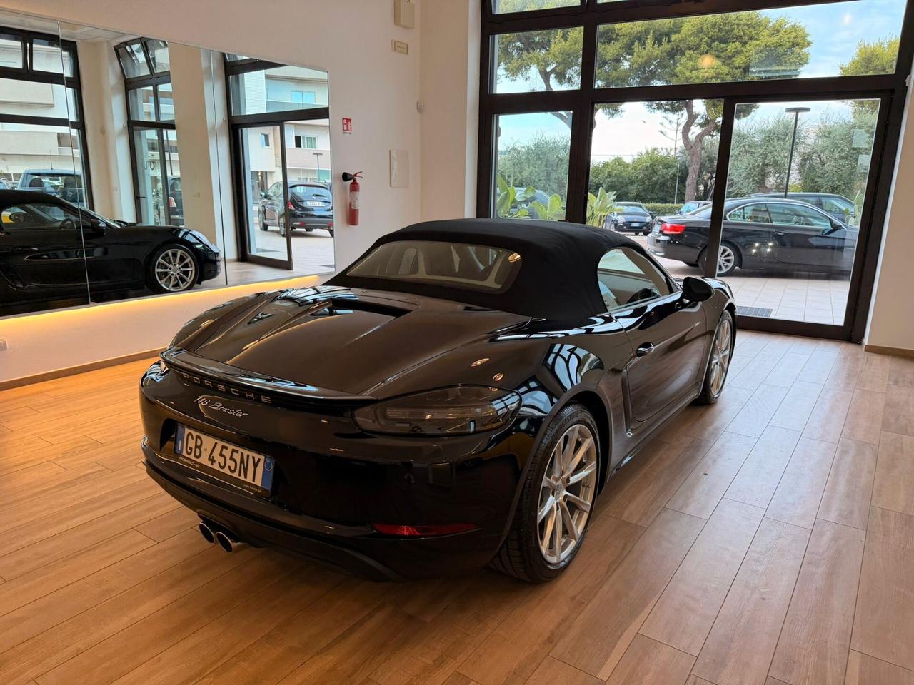 Porsche 718 Spyder Boxster 2.0