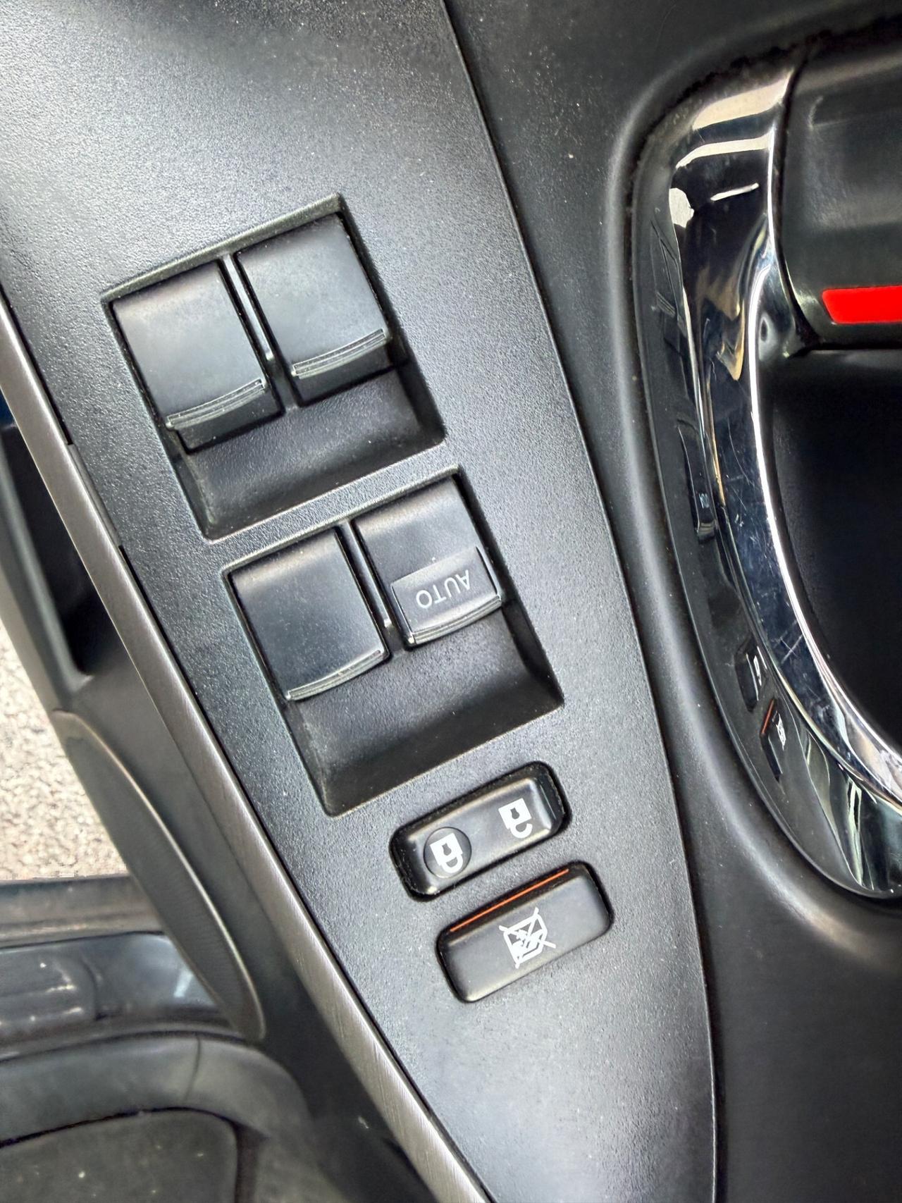 TOYOTA RAV4 2.2 177CV 4X4 PELLE GANCIO TRAINO