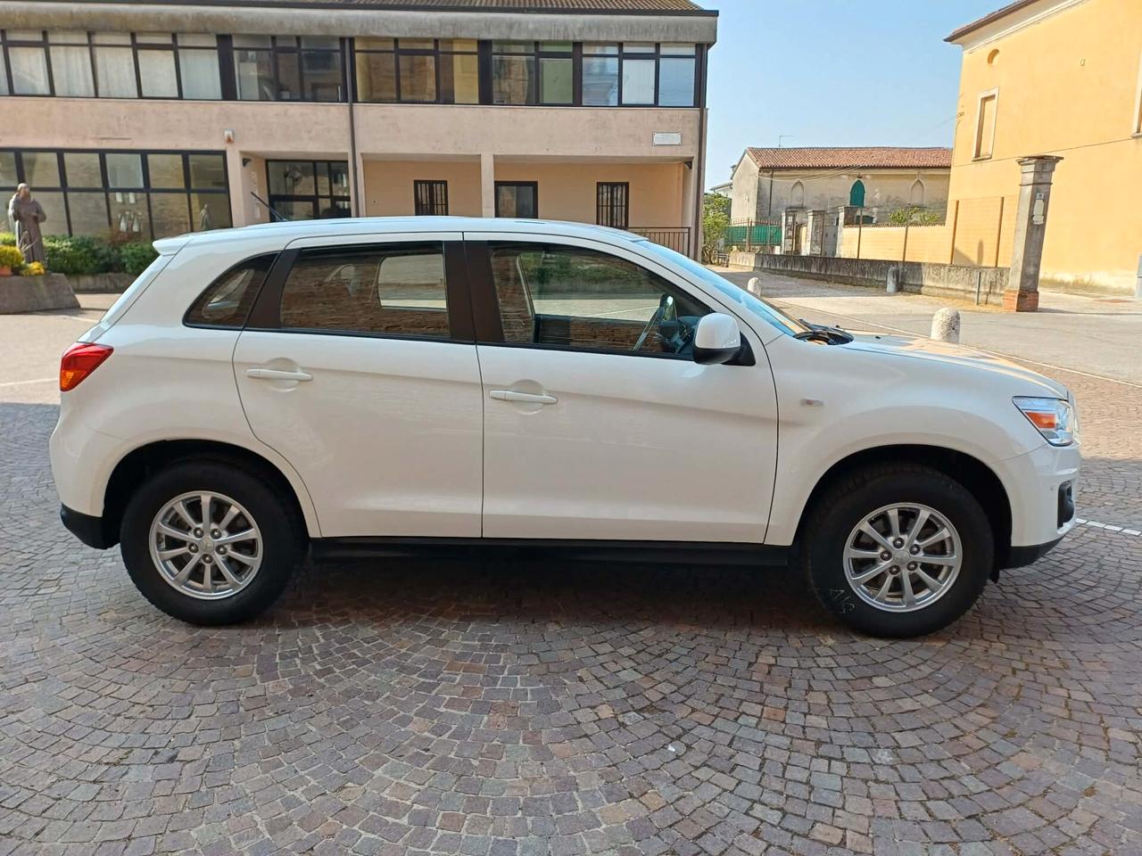 Mitsubishi ASX 1.6 2WD GPL Bi-Fuel Inform