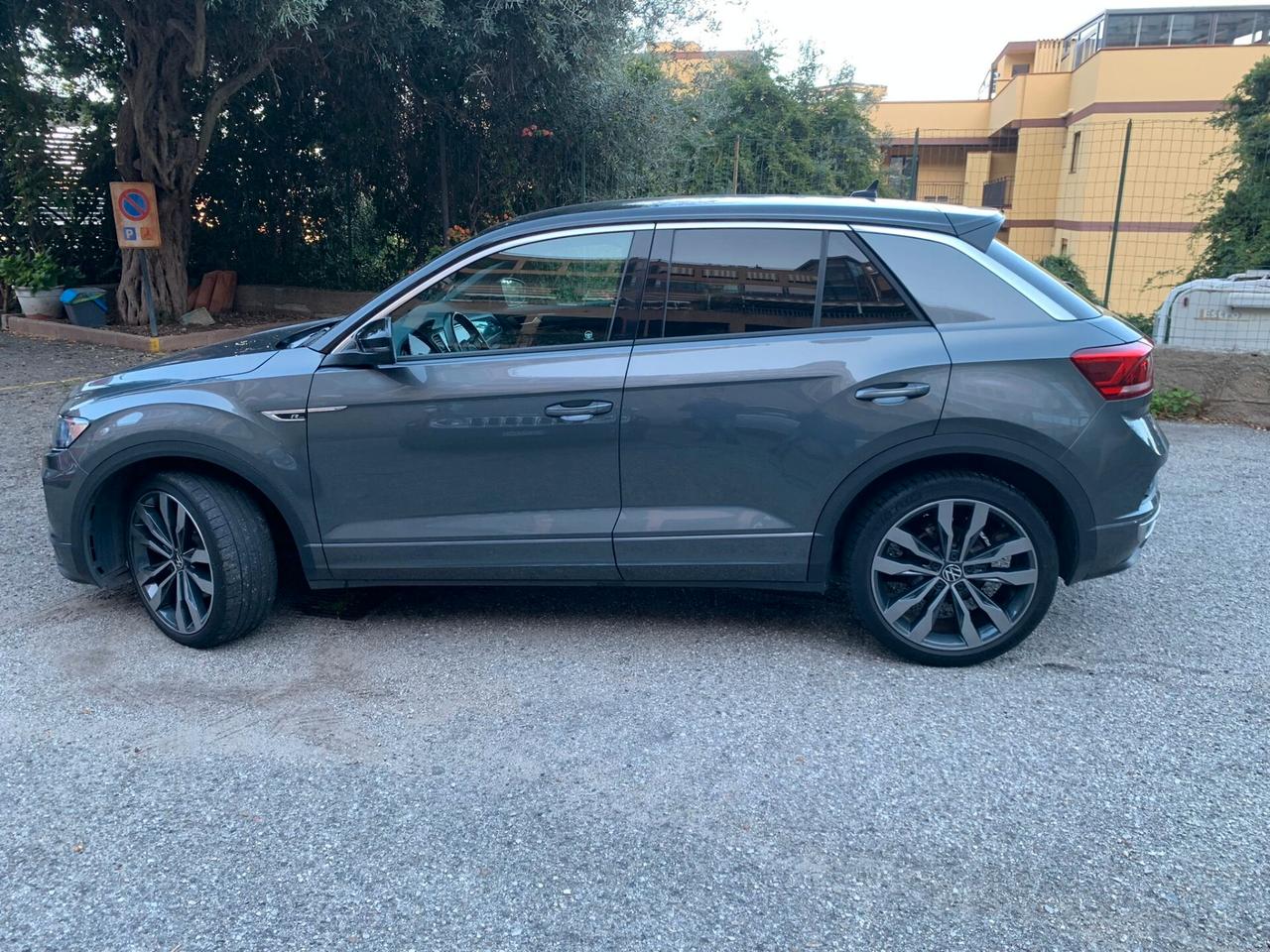 Volkswagen T-Roc 1.5 TSI ACT DSG Sport R-LINE