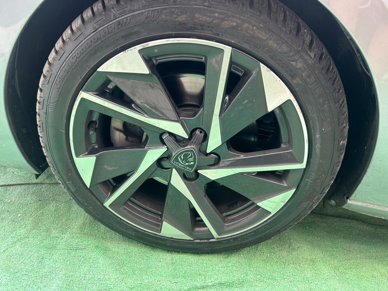 Peugeot 308 2024 1.5 130 S&S EAT8 SW Allure