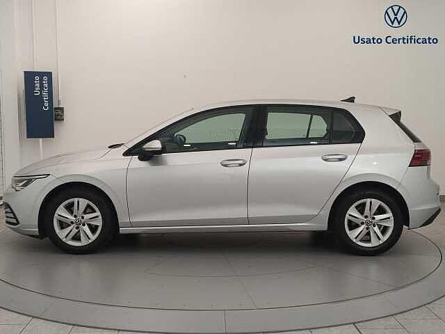 Volkswagen Golf 8ª serie 1.0 eTSI EVO DSG Life