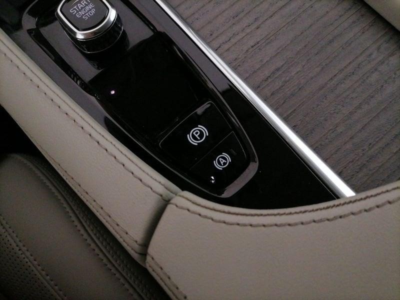 Volvo XC90 2.0 b5 Inscription awd geartronic my20