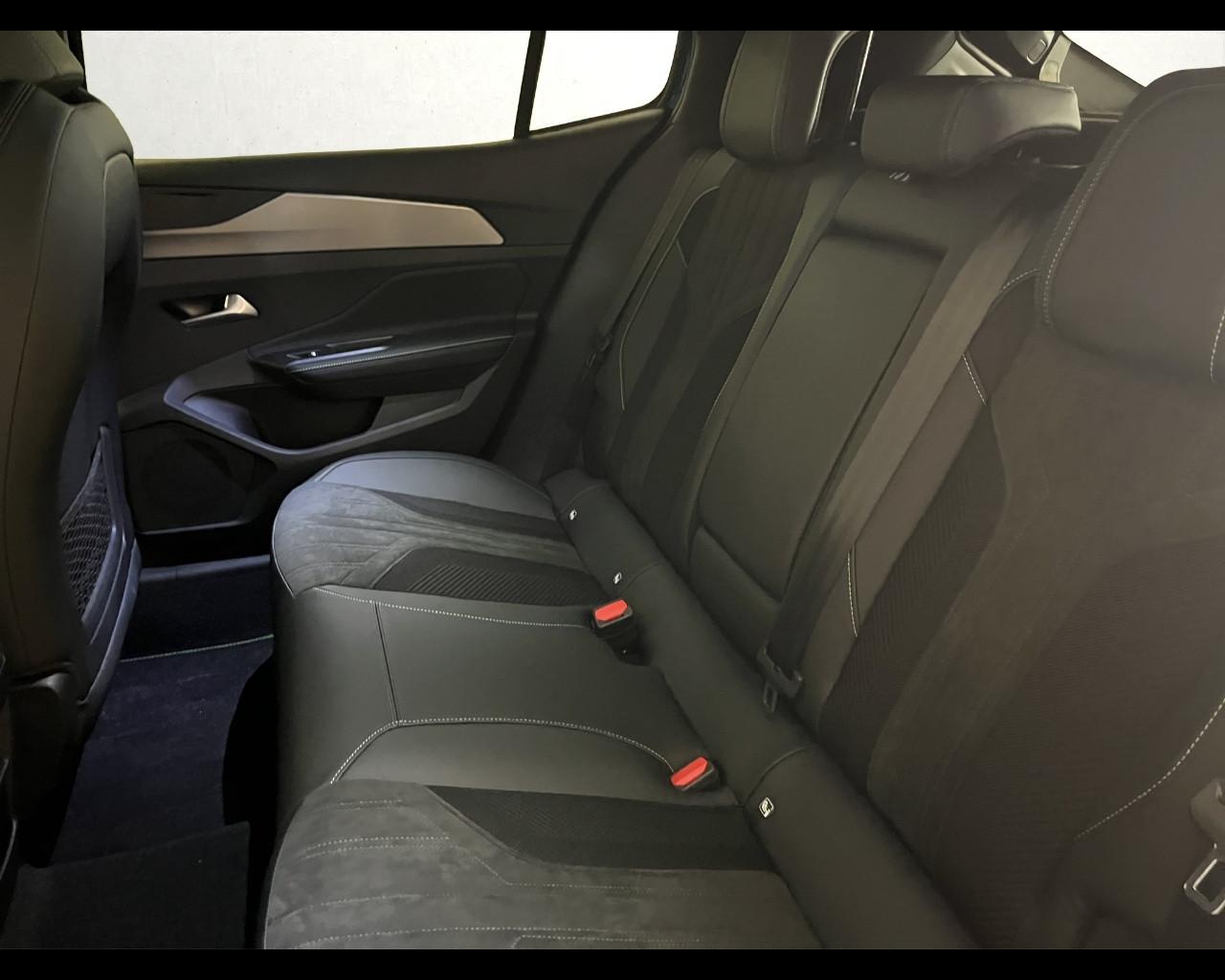 PEUGEOT Nuova 408 - Hybrid 136 e-DCS6 GT