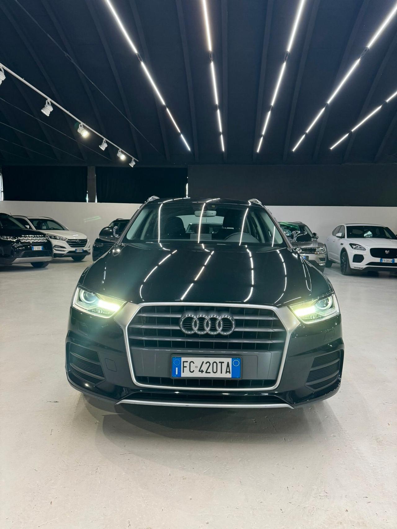 Audi Q3 2.0 TDI 150 CV Sport