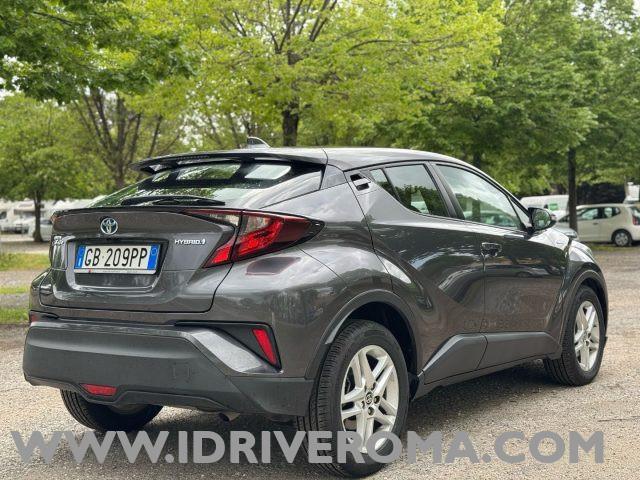 TOYOTA C-HR 1.8 Hybrid E-CVT Business