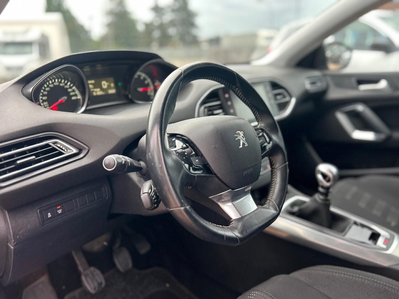 Peugeot 308 PureTech Turbo 130 S&S EAT6 GT Line