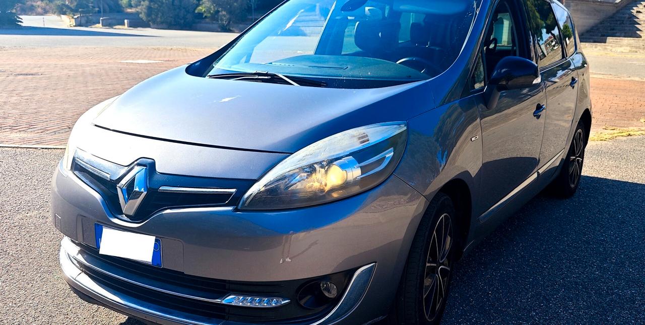 Renault Scénic 1.5 dCi 110CV S&S Bose
