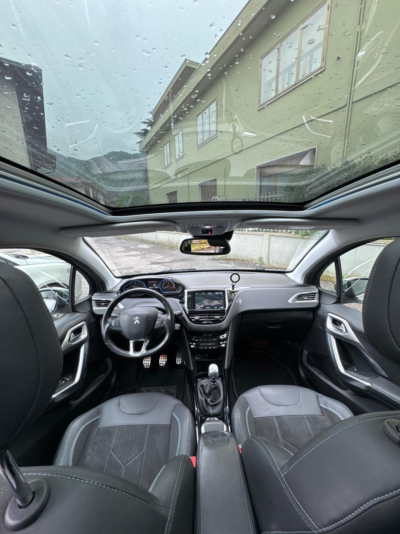 Peugeot 2008 BlueHDi 120 S&S Crossway