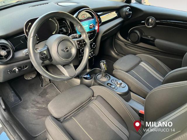 MINI Cooper SE Essential