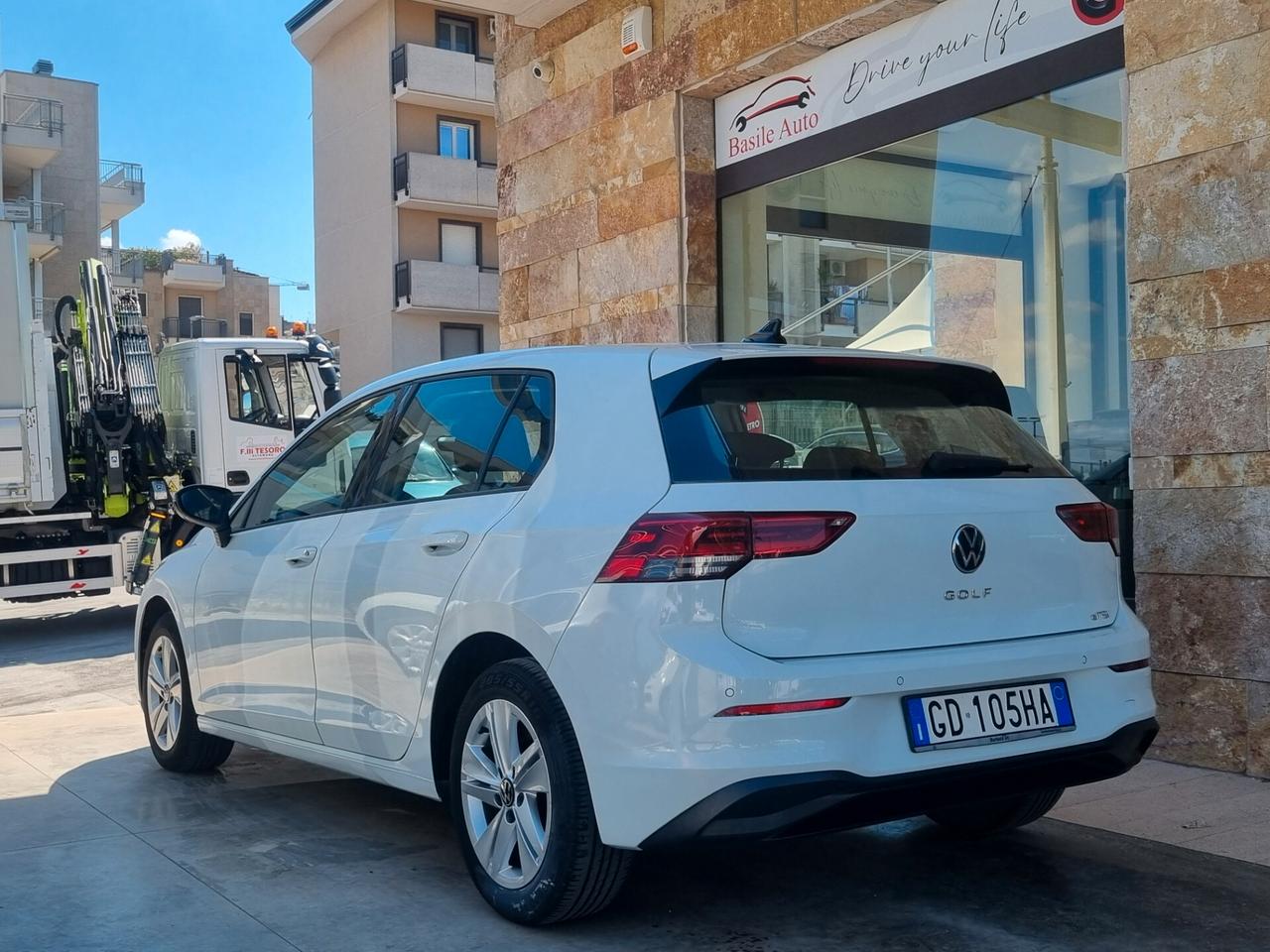 Volkswagen Golf 1.0 TSI EVO Life dsg 110cv