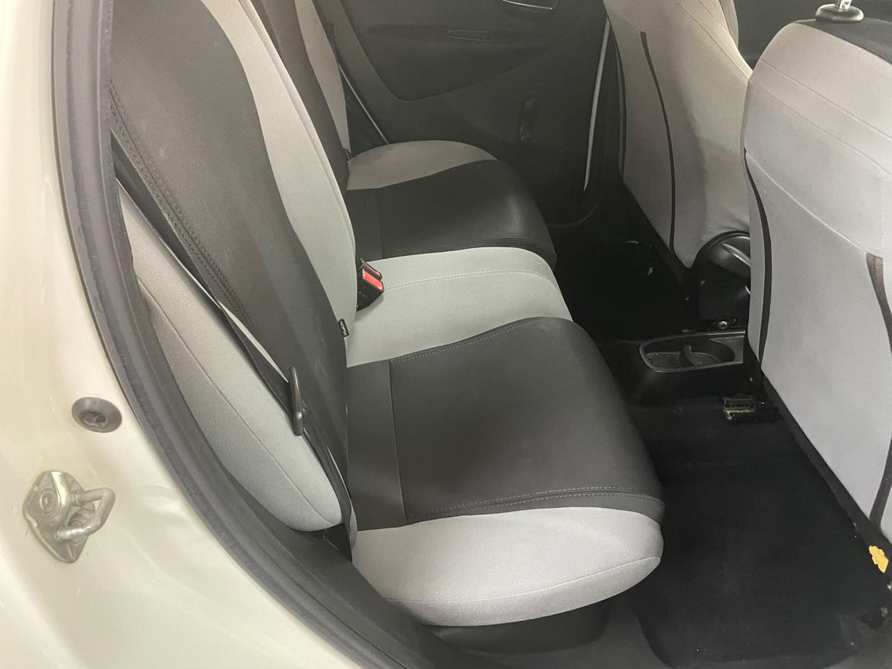 Lancia Ypsilon 1.2 69 CV 5 porte S&S Silver