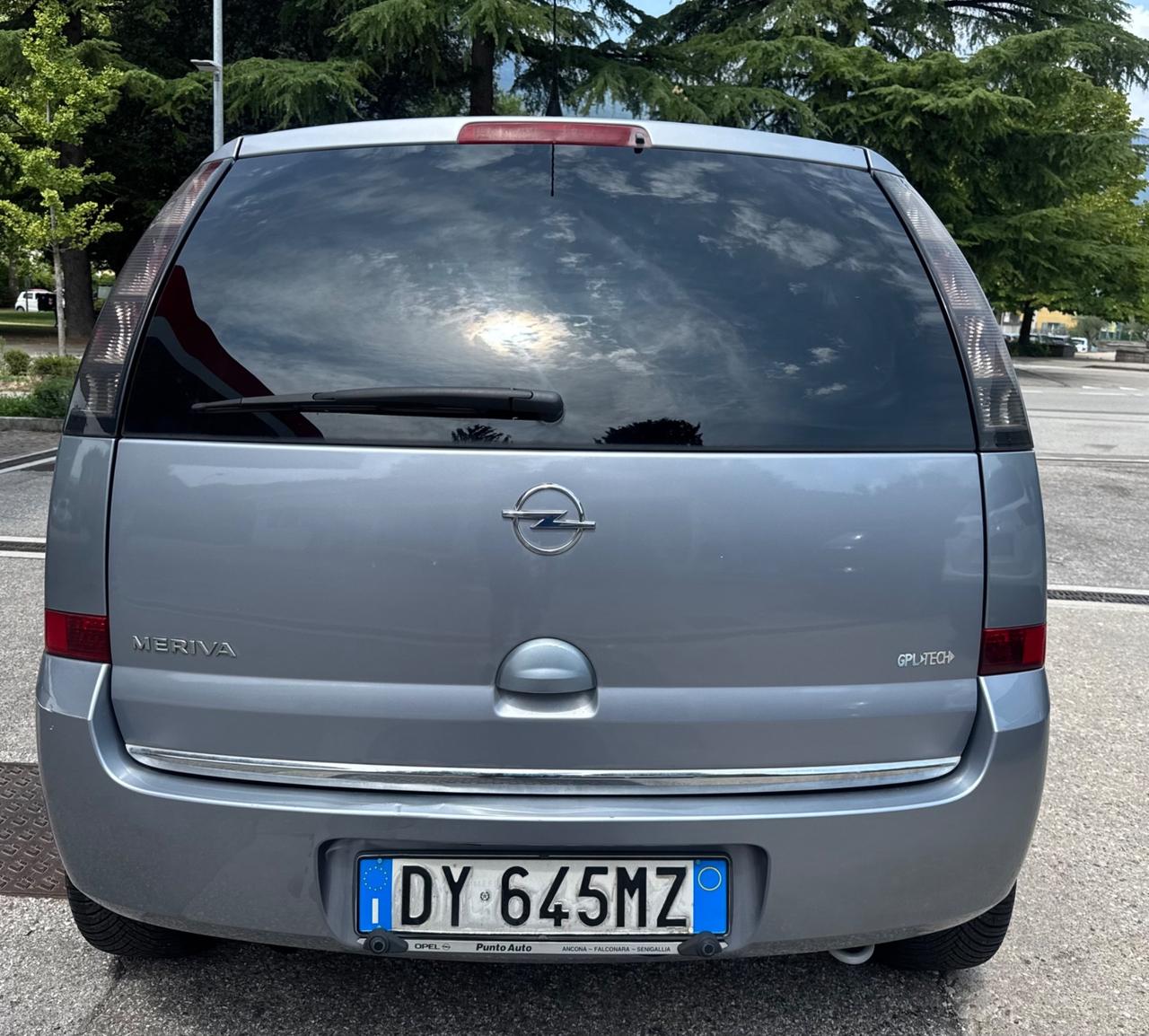 Opel Meriva 1.4 16V GPL-TECH Enjoy