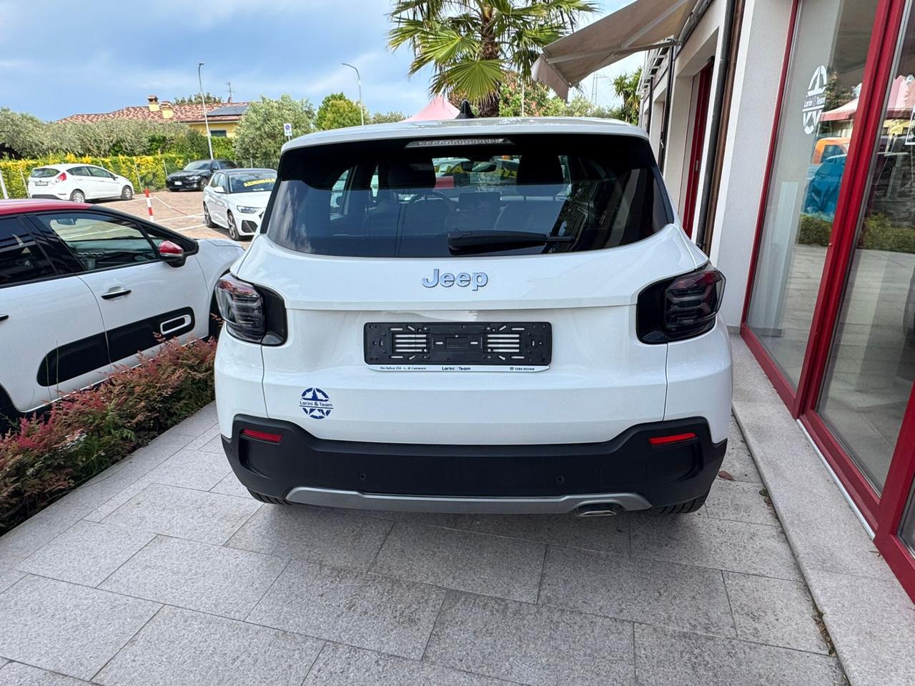 Jeep Avenger 1.2 Turbo 100 CV Altitude TUA A 299,00 EURO AL MESE POI DECIDI SE TENERLA O RESTITUIRLA