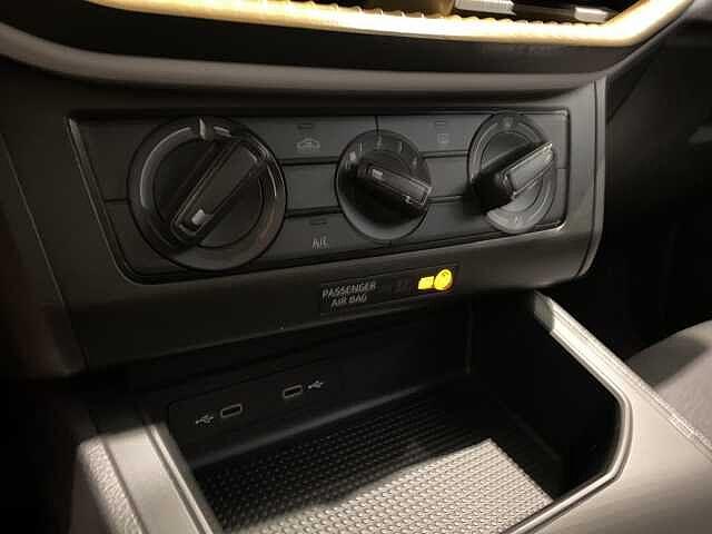 SEAT Arona 1.0 TGI Reference