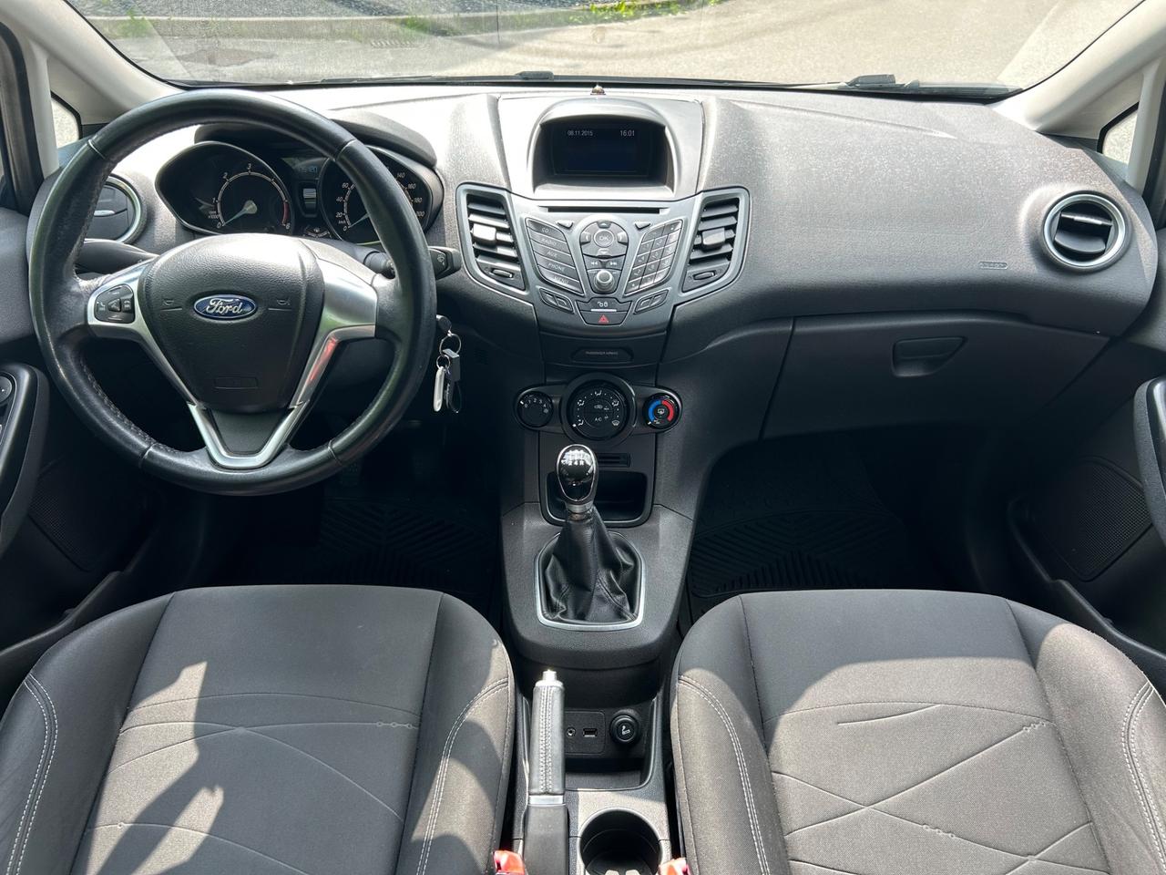 Ford Fiesta 1.5 TDCi 75CV 5 porte Black &*Neo patentati