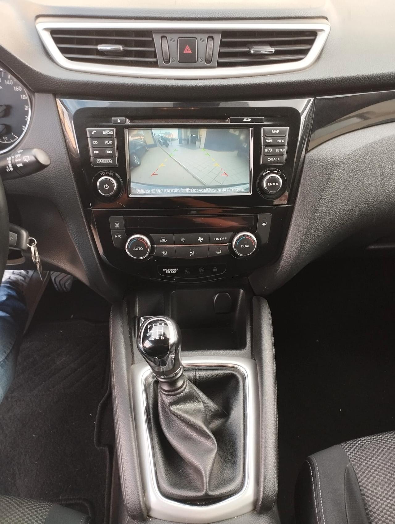 Nissan Qashqai 1.6 dCi DPF Tekna