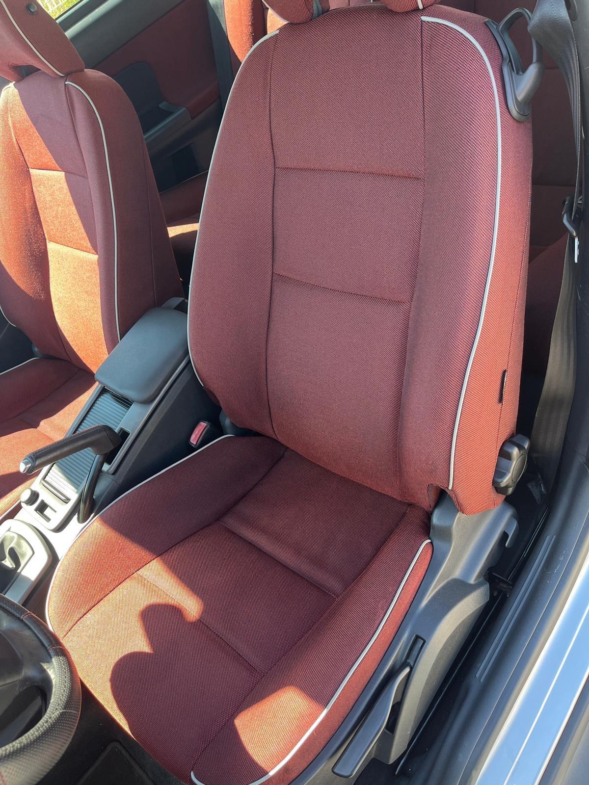 Volvo C30 1.6 Kinetic 142000 KM