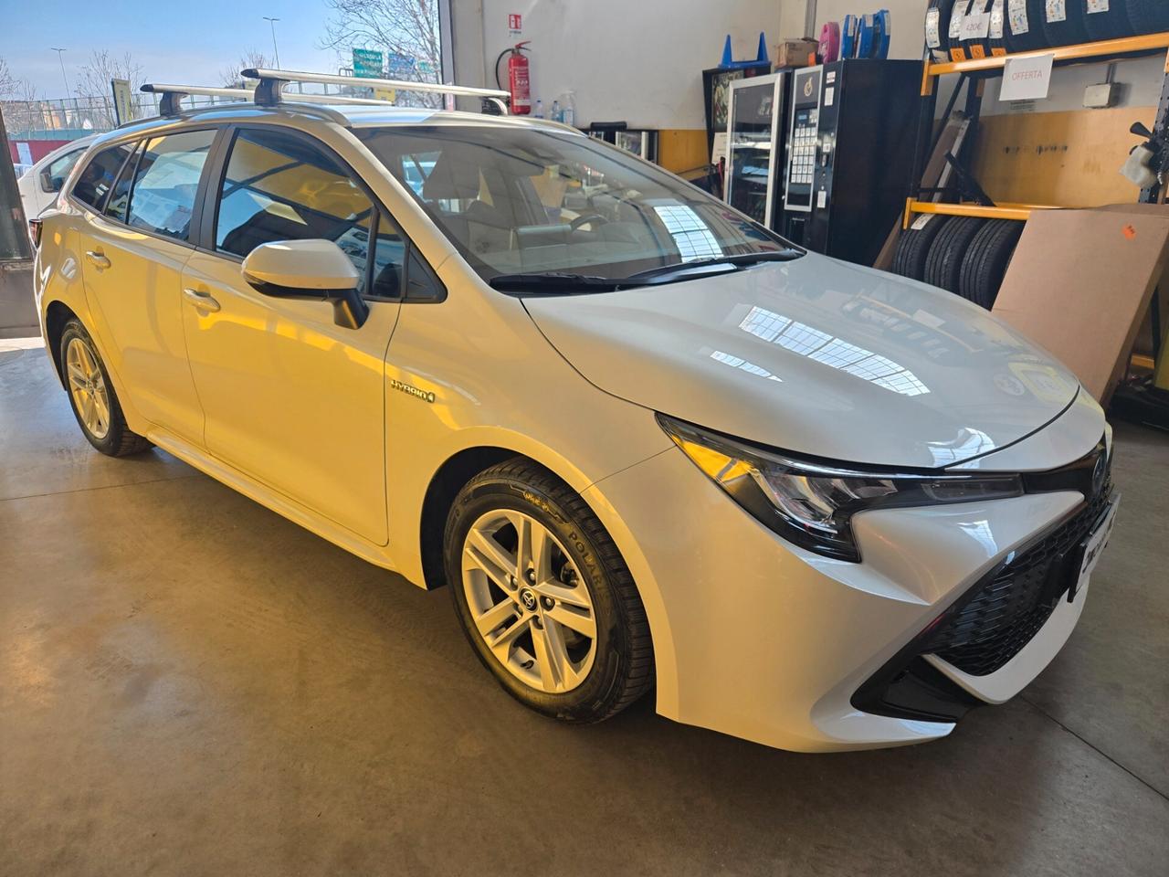 Toyota Corolla 1.8 Hybrid Business IVA ESPOSTA