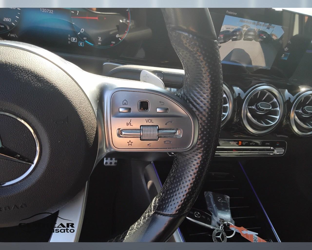 Mercedes-Benz GLB - X247 2019 - GLB 200 d Premium auto