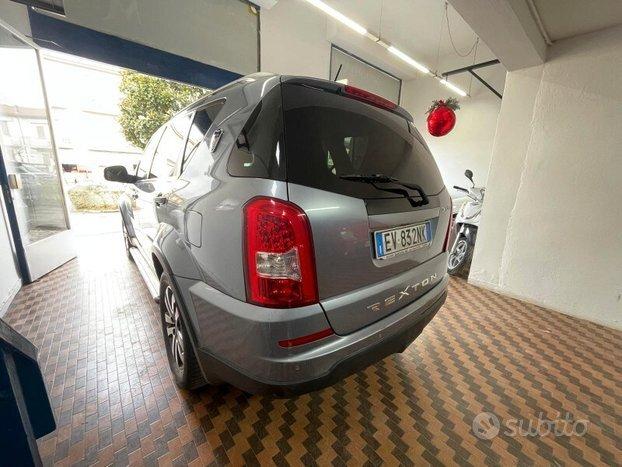 SSANGYONG Rexton W 2.0 Xdi 4WD A/T Top