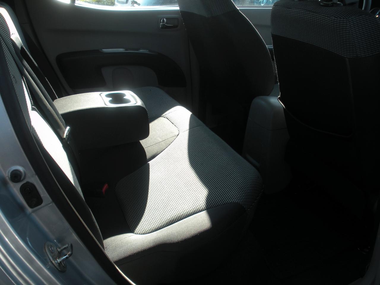 Mitsubishi L200 2.5 DI-D/136CV Double Cab Intense ''LINE''