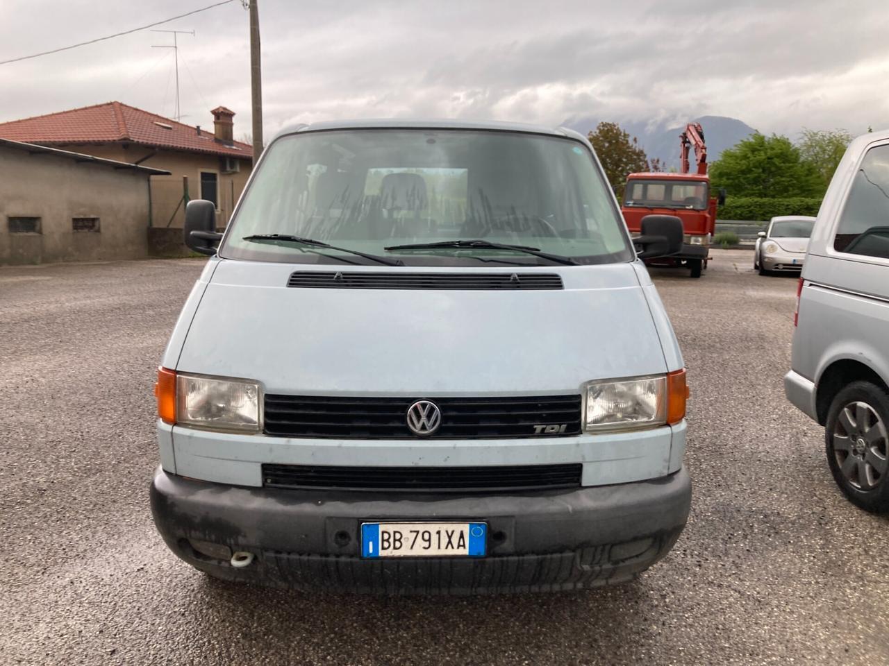Volkswagen Transporter Transp. 2.5 TDI/102CV cat PC Furg. Vtr.