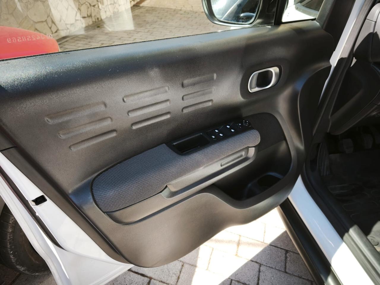 Citroen C3 Aircross C3 Aircross PureTech 130 S&S Shine