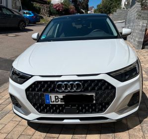 Audi A1 allstreet 30 TFSI S tronic Business