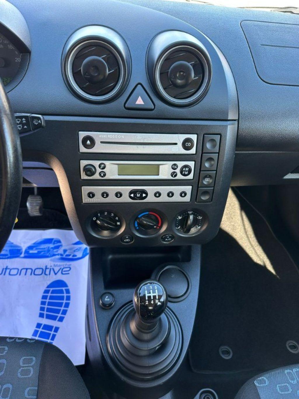 FORD Fiesta 1.2 16V 5p. Ghia