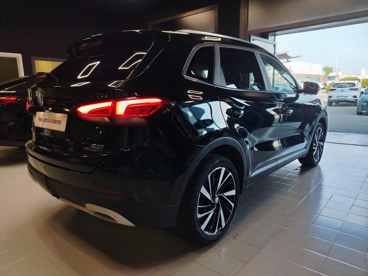 MG ZS (2024-->) ZS 1.5 Hybrid+ Luxury
